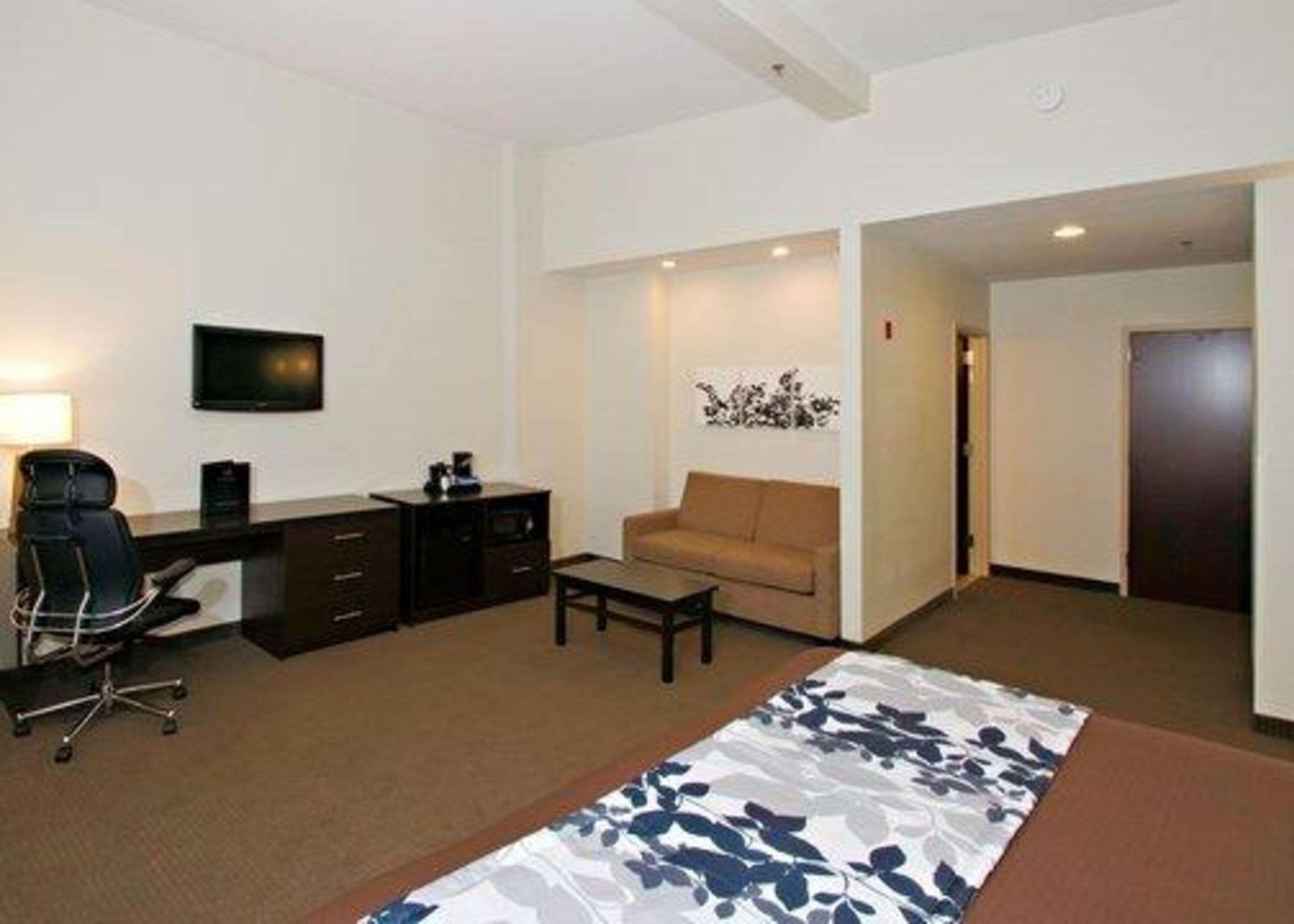 Sleep Inn & Suites Downtown Inner Harbor Baltimore Room photo